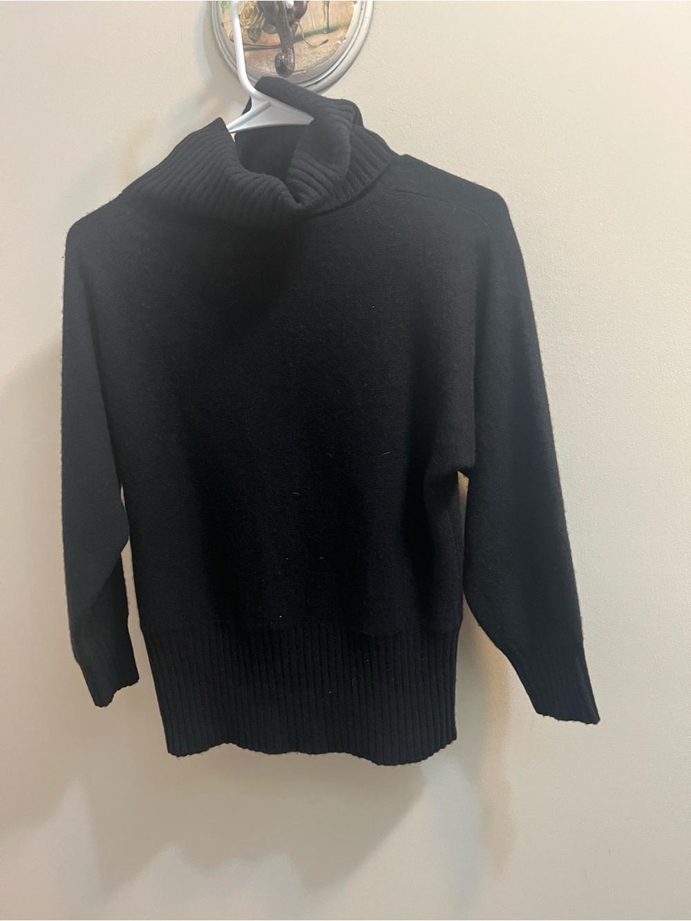 Banana Republic Black Cowl 100% Cashmere Neck Sweater Size M